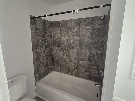 4th image of 240 Springfield St #2