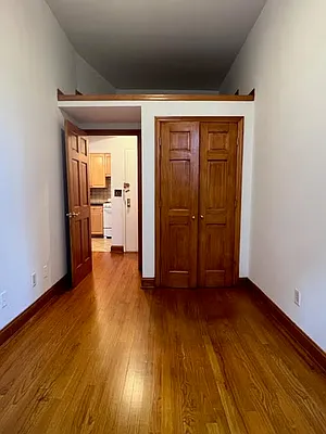 Rented by Compass | media 7