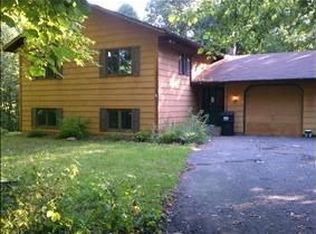 28825 Linden Ave, Lindstrom, MN 55045