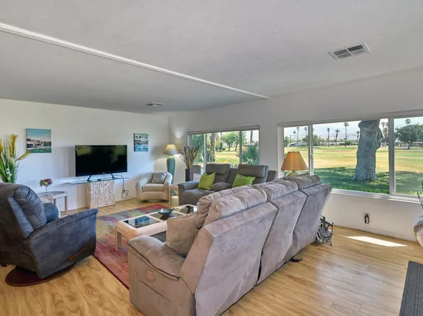 32500 Saint Andrews Dr, Thousand Palms, CA 92276