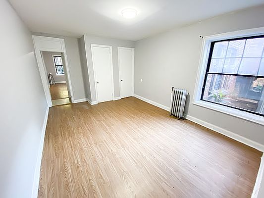 5th image of 2700 Bronx Park E #D2