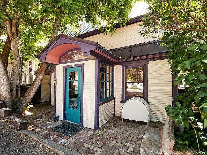 1st image of 14 Prospect St