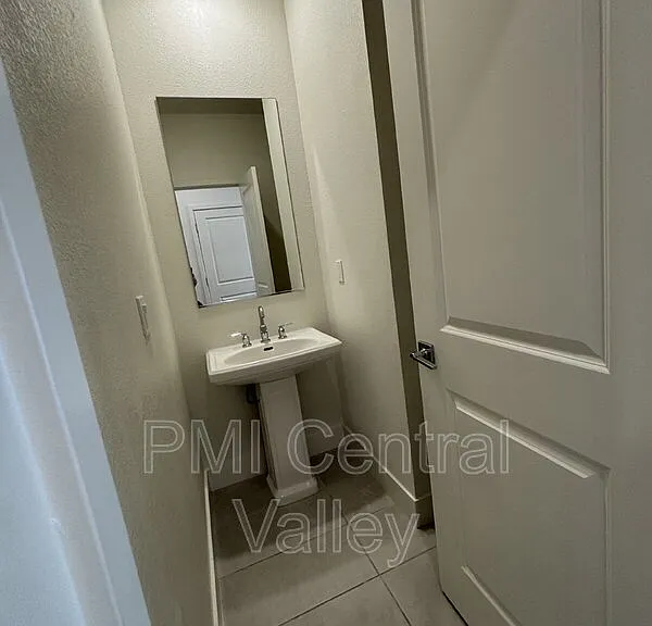 3226 Tibidabo St — Photo 51