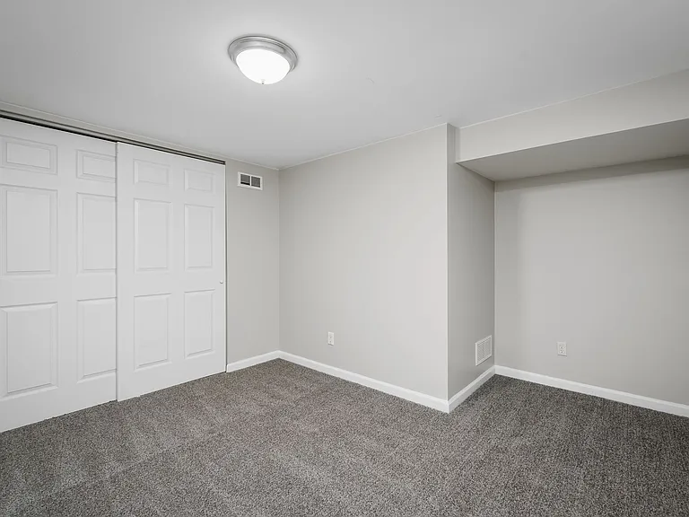 617 S Duchesne Dr — Photo 28