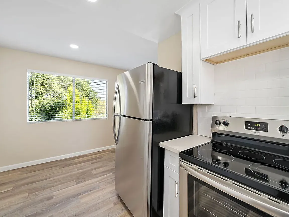 1 bed, $2,750 — Photo 2