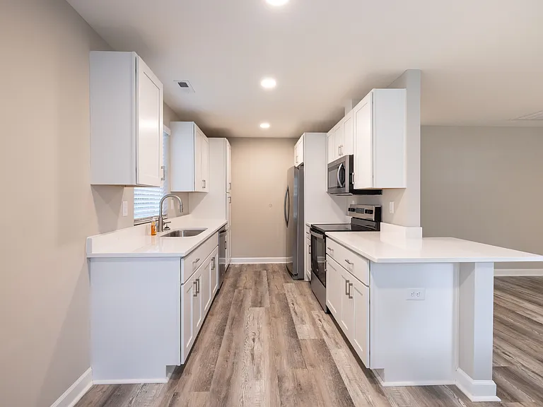 810 Long St — Photo 13