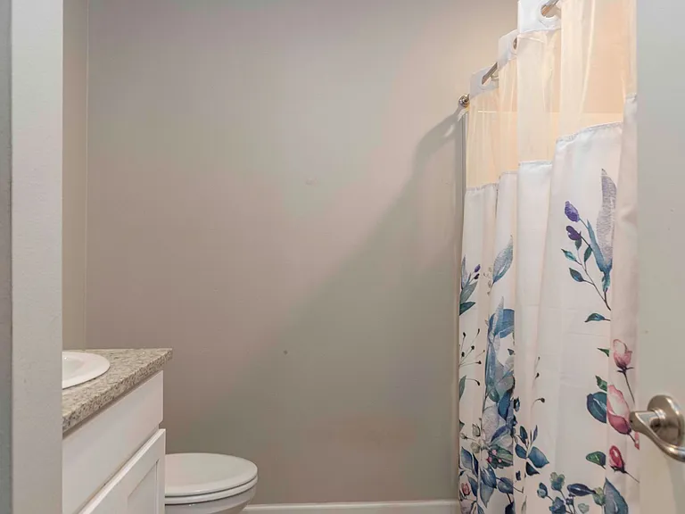 102 Border Ct — Photo 13