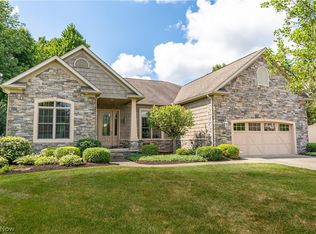 2094 E Park Dr, Uniontown, OH 44685