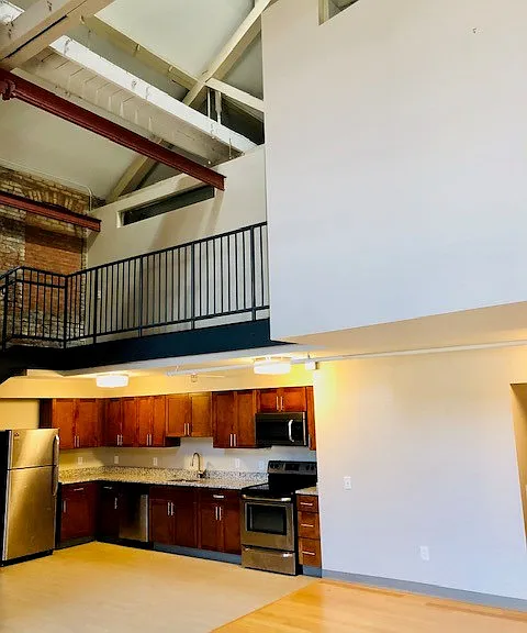 West 25th Street Lofts — Photo 27