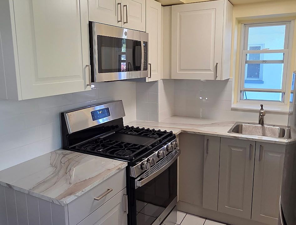 1st image of 328 Kimball Ave #1