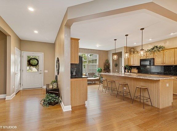 Updated Kitchen allows for Great Entertaining!