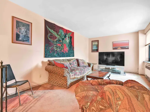 26-20 141st Street image 6 of 22