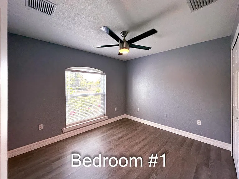 13280 Foresman Blvd — Photo 18