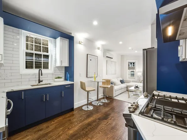 203 3rd Street image 3 of 22