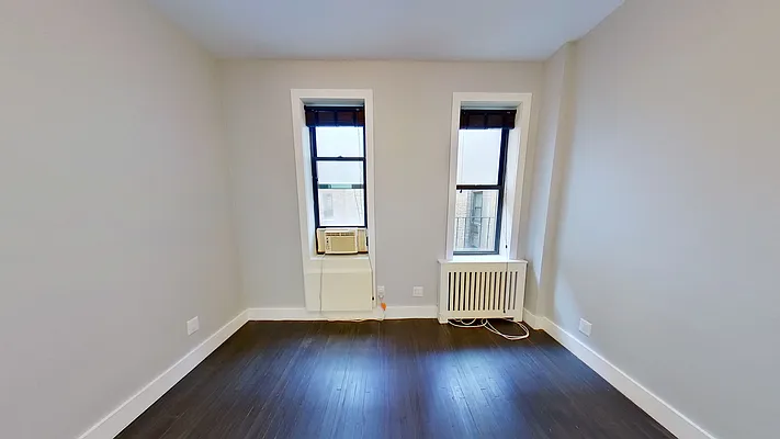 Rented by Compass | media 23