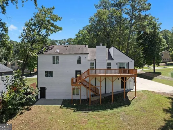 5111 Manitou Way, Stone Mountain, GA 30087