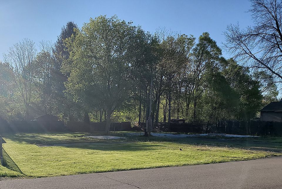 2nd image of 3034 Arnold Ave