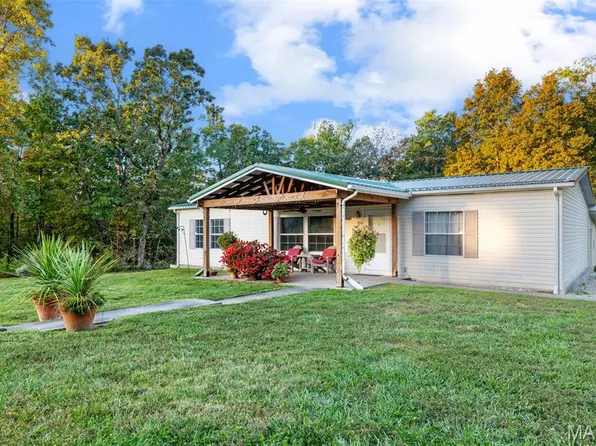 14725 Violet Dr, Lynchburg, MO 65543