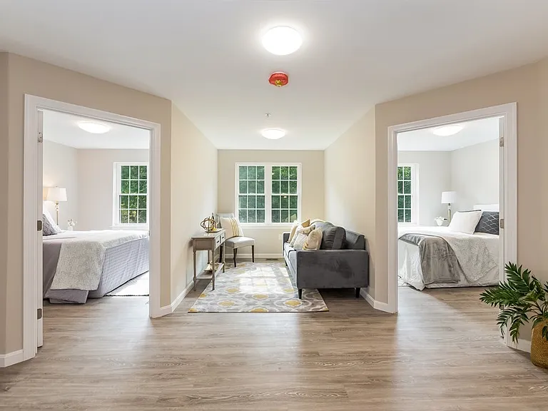 351 Summer St #2 — Photo 7