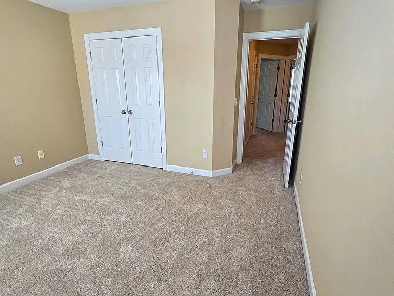 4804 Landover Charge Ln — Photo 38