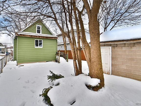 3rd image of 3504 Walnut Ave