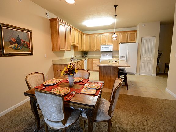 4th image of 4427 Condor Ct. #305