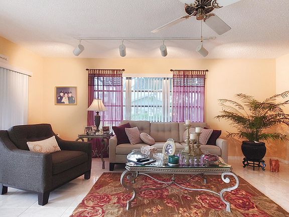 4th image of 14492 A Canalview Drive Drive #14492 A