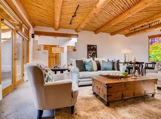 802 Apodaca Hl, Santa Fe, NM 87501