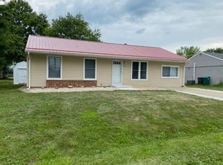 1594 Mason Dixon Dr E, West Lafayette, IN 47906