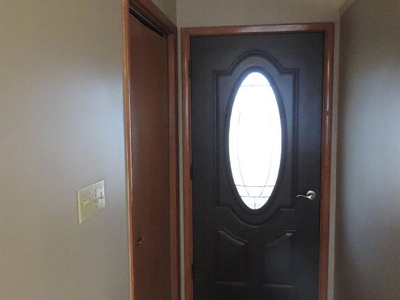 4th image of 1513 N Olive St