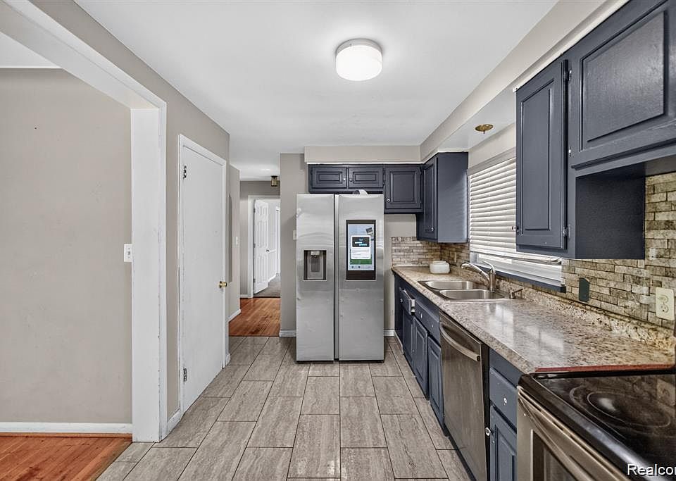 28025 Sunset Blvd W, photo 6