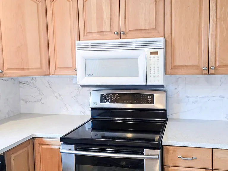 1611 Cabot Ln #C2 — Photo 6