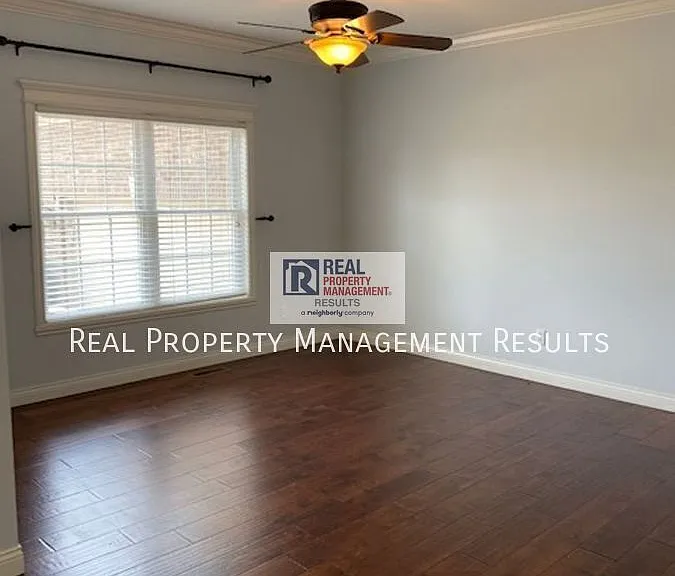 9399 Millicent Ct — Photo 4