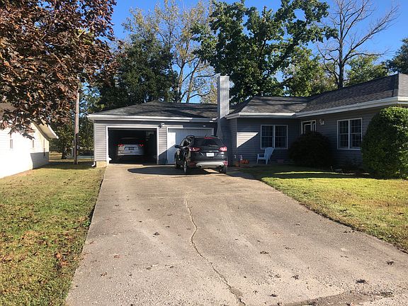 3rd image of 13925 Muskrat Blvd