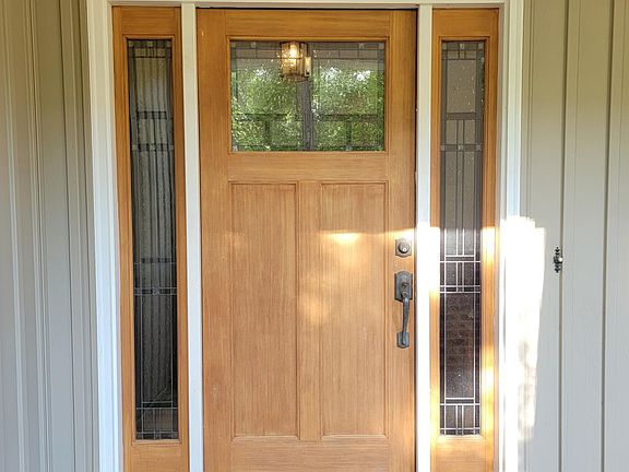 Covered Front porch.
