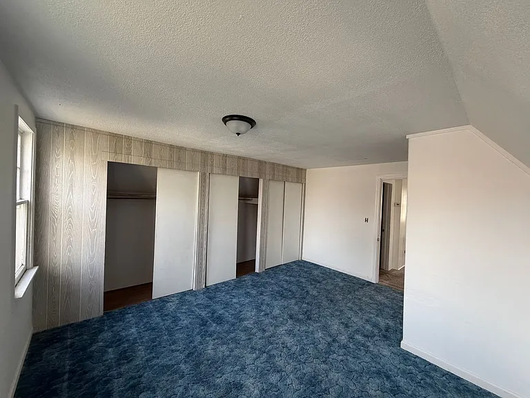 4305 Altamont Dr — Photo 10