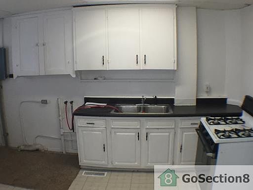 1st image of 2119 E 29th St APT 6