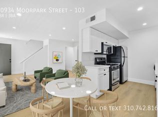 10934 Moorpark St #103, North Hollywood, CA 91602