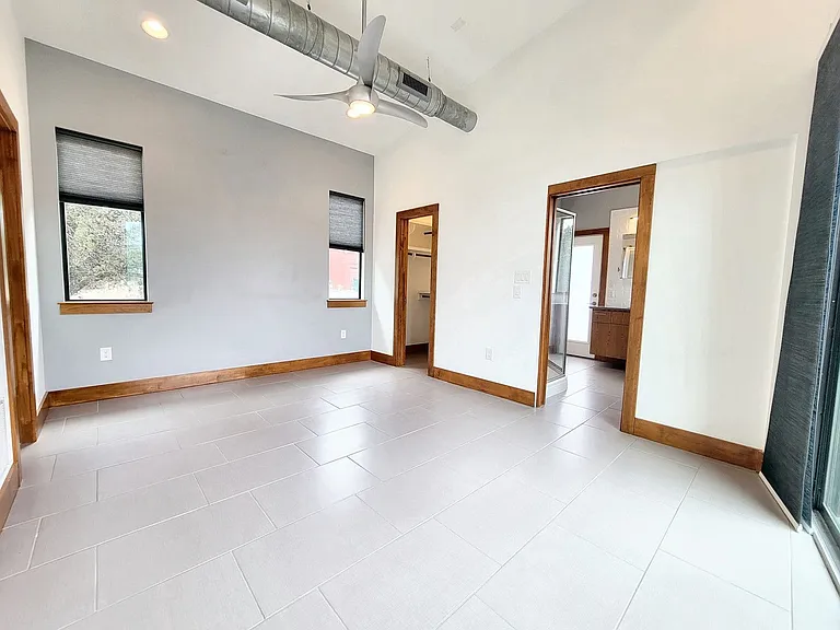 325 Southwind Rd — Photo 13