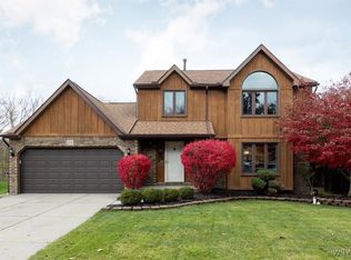 25 Cove Holw, Buffalo, NY 14224