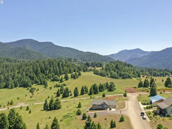 0 Bugle Loop, Oakridge, OR 97463