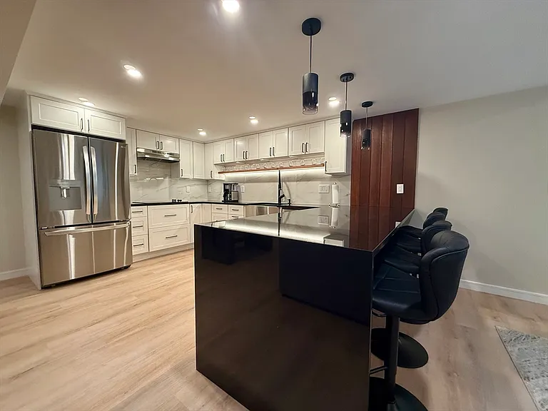 14 Bernard Cir — Photo 33