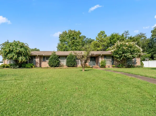 803 N Rutherford Blvd, Murfreesboro, TN 37130