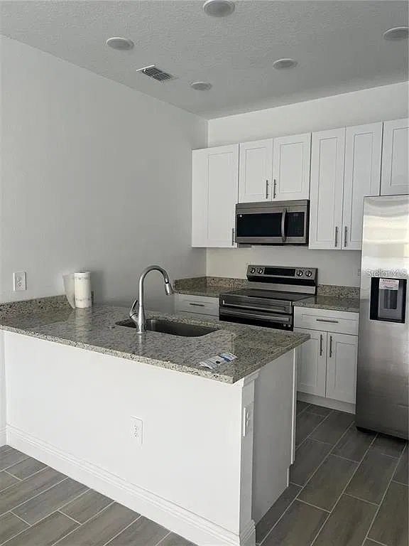 2 bed, 2.0 bath, 1089 sqft, $1,400 — Photo 4