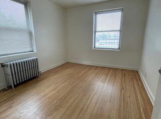 84-53 Dana Ct #3L, Middle Village, NY 11379