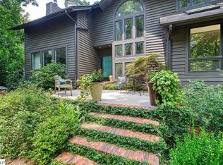8 Forest Ln, Greenville, SC 29605