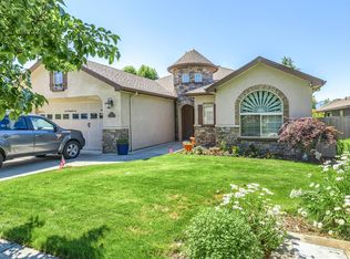 3764 Calle Vista Dr, Medford, OR