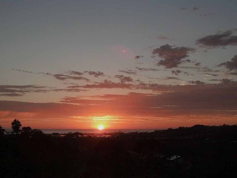 1st image of 960 Santa Queta