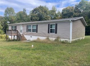 10065 Redlawn Rd, Bracey, VA 23919