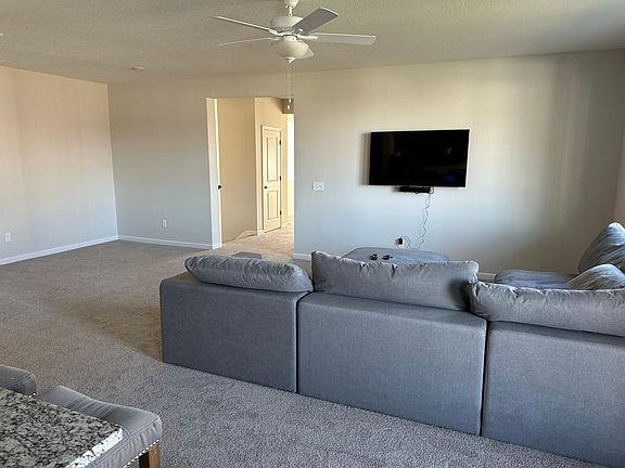 4th image of 1213 Retriever Way